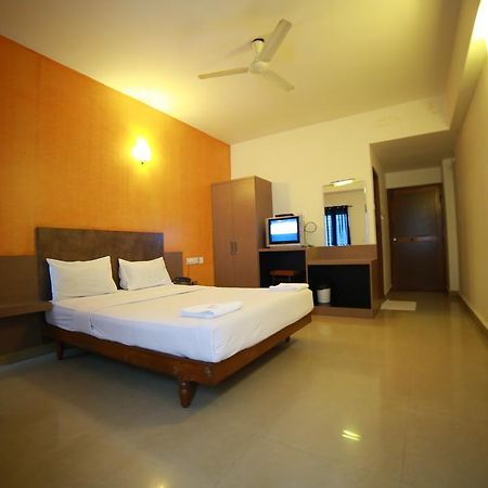 Qik Stay @ S.K. Continental Mysore Eksteriør bilde