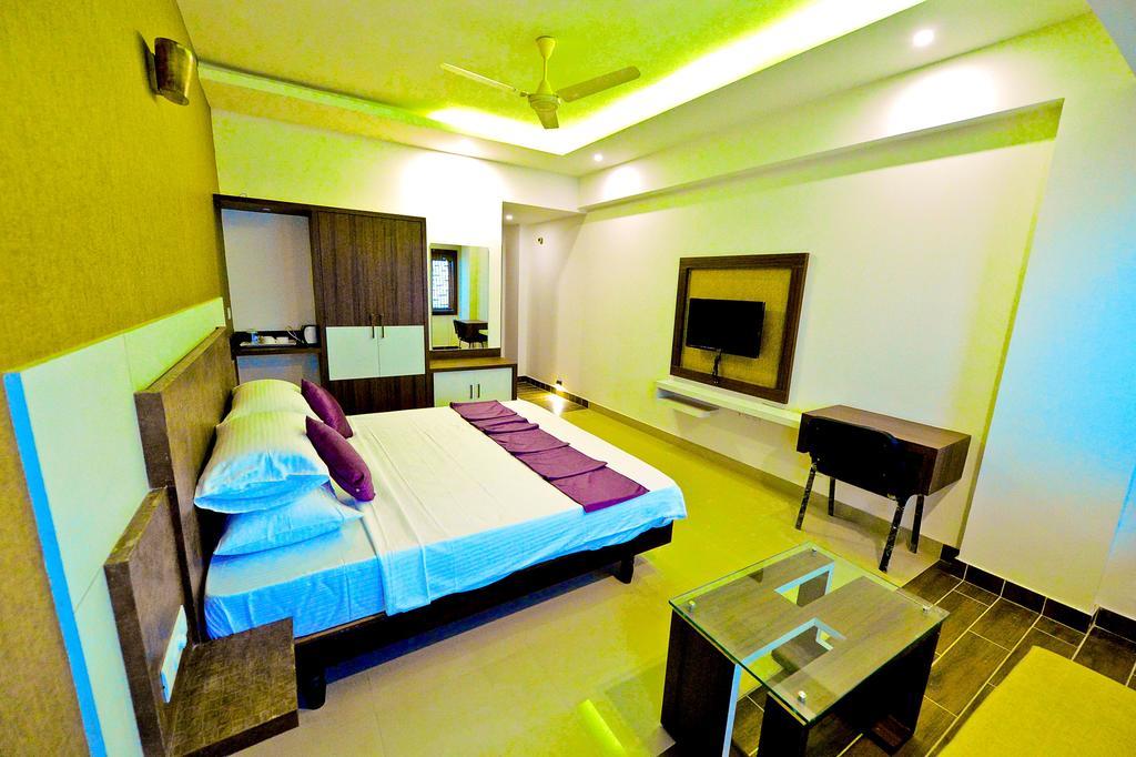 Qik Stay @ S.K. Continental Mysore Eksteriør bilde