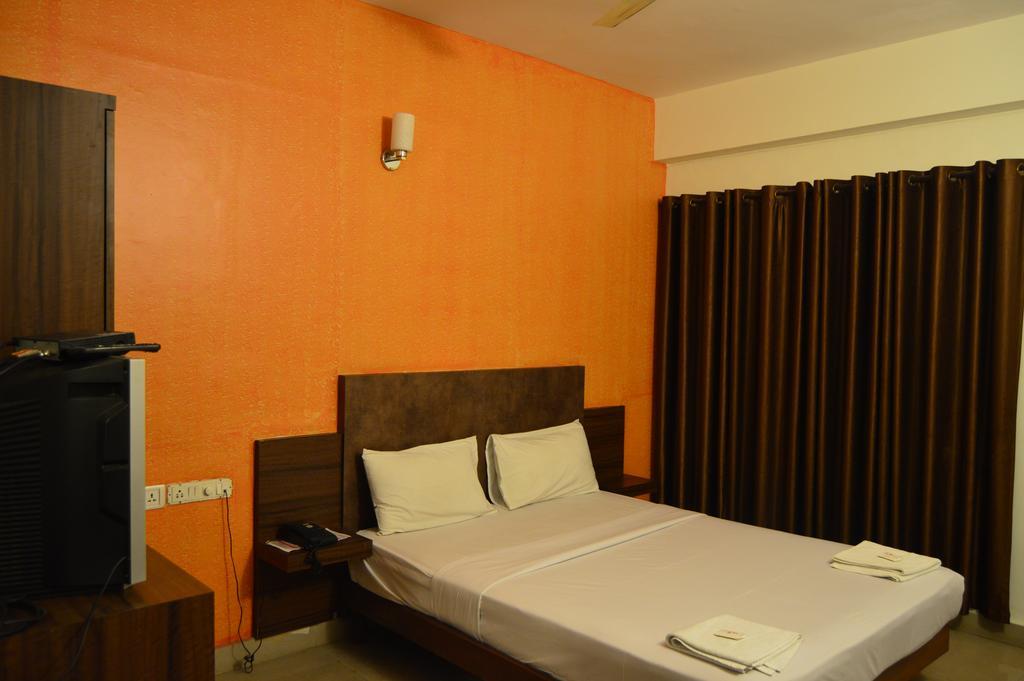 Qik Stay @ S.K. Continental Mysore Eksteriør bilde