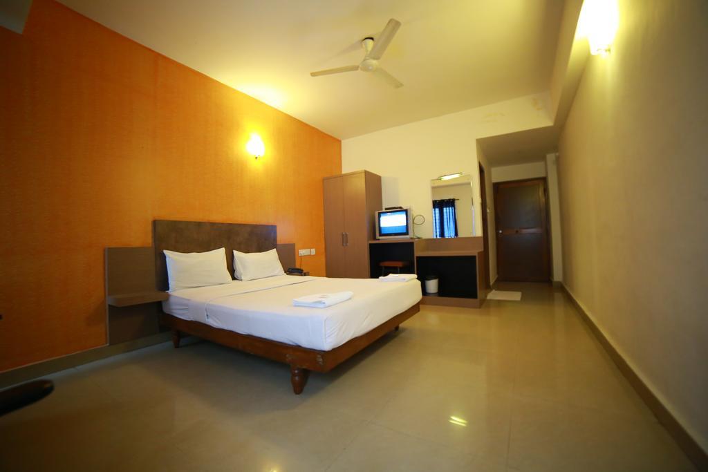 Qik Stay @ S.K. Continental Mysore Eksteriør bilde