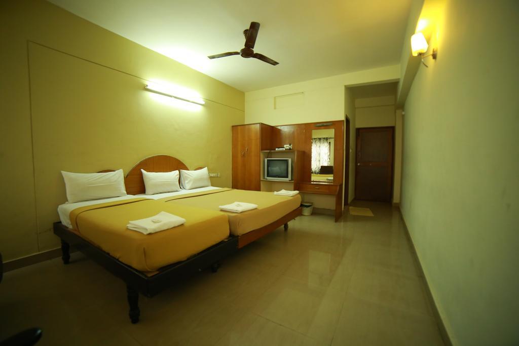 Qik Stay @ S.K. Continental Mysore Eksteriør bilde