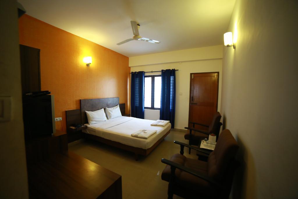 Qik Stay @ S.K. Continental Mysore Eksteriør bilde