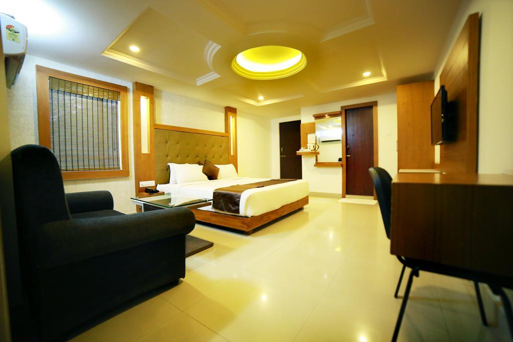 Qik Stay @ S.K. Continental Mysore Eksteriør bilde